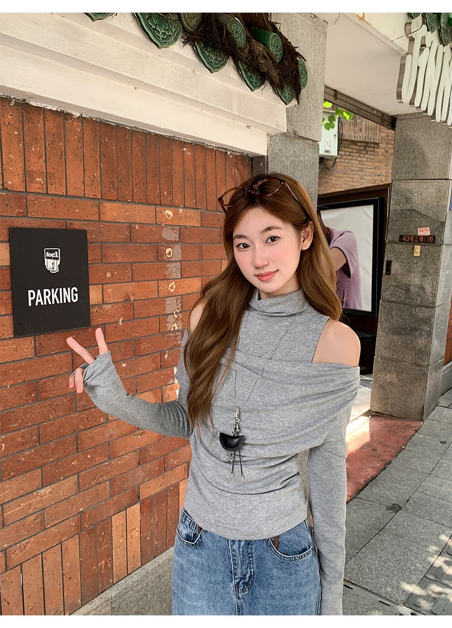 반하이넥 페이크 레이어드 긴팔 티셔츠 여성 2026 가을 새로운 순수한 욕망 바람 몸매 가꾸기 슬림해 보이는 기본 셔츠 짧은 맨위 상세 이미지 10