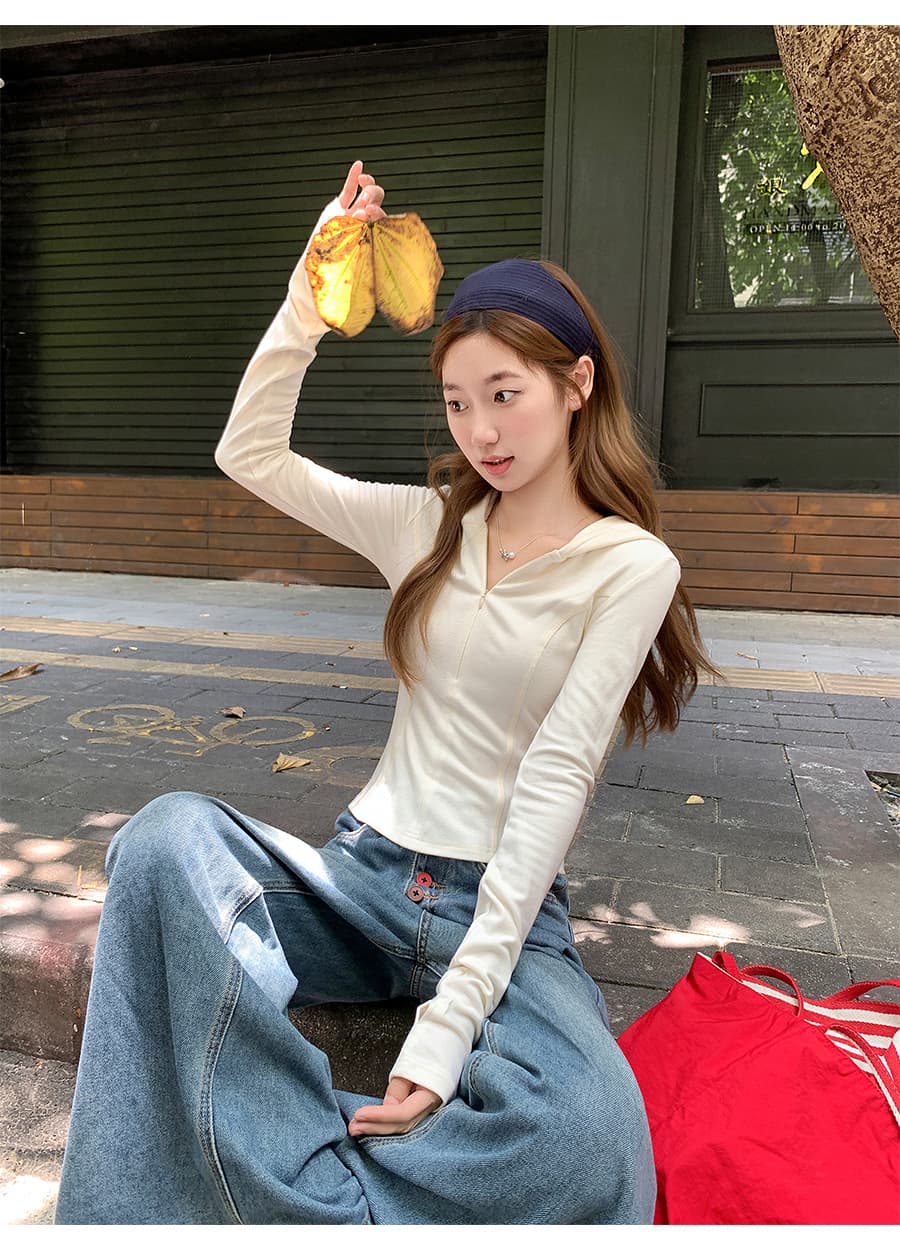 후드 하프 지퍼 긍정적 인 어깨 긴팔 티셔츠 여성 2026 이른 가을 새로운 몸매 가꾸기 슬림해 보이는 품격 쇼트 스타일 만나는 맨위 상세 이미지 7
